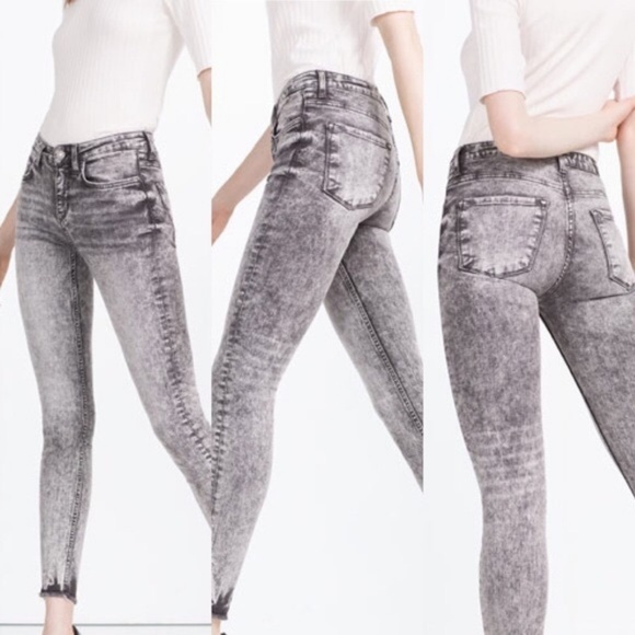 Zara Acid Wash Zipper Skinny Jeans Bleached Zipper